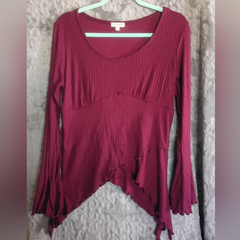 EARTHBOUND Long-Sleeve Top - Burgundy